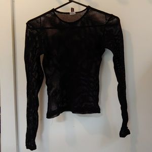 Fishnet Shirt Thumbhole Sleeves